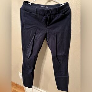 Old Navy Pixie Pant, Size 4